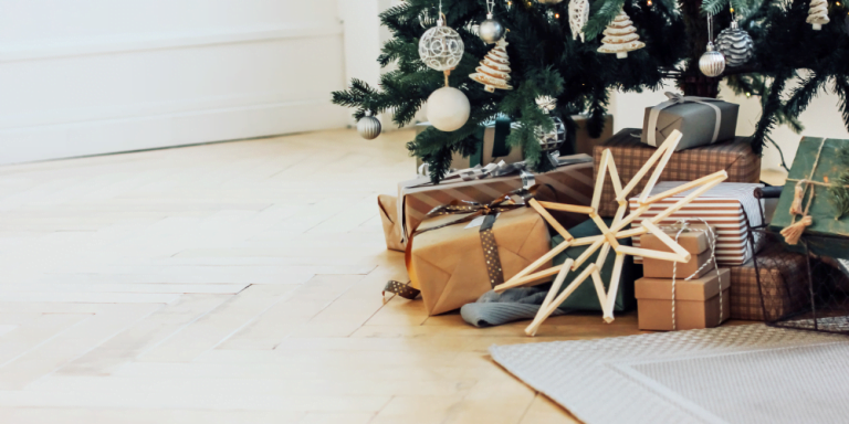 5 ways to save for Christmas